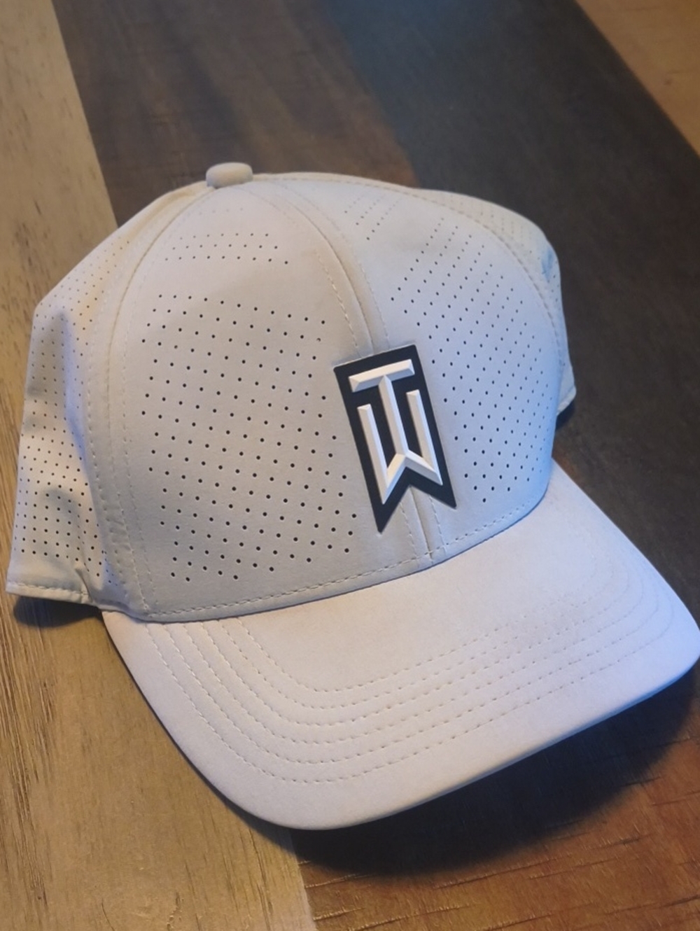 Nike Tiger Woods Grey Golf Hat